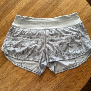 Lululemon Speed Up Shorts LIKE NEW